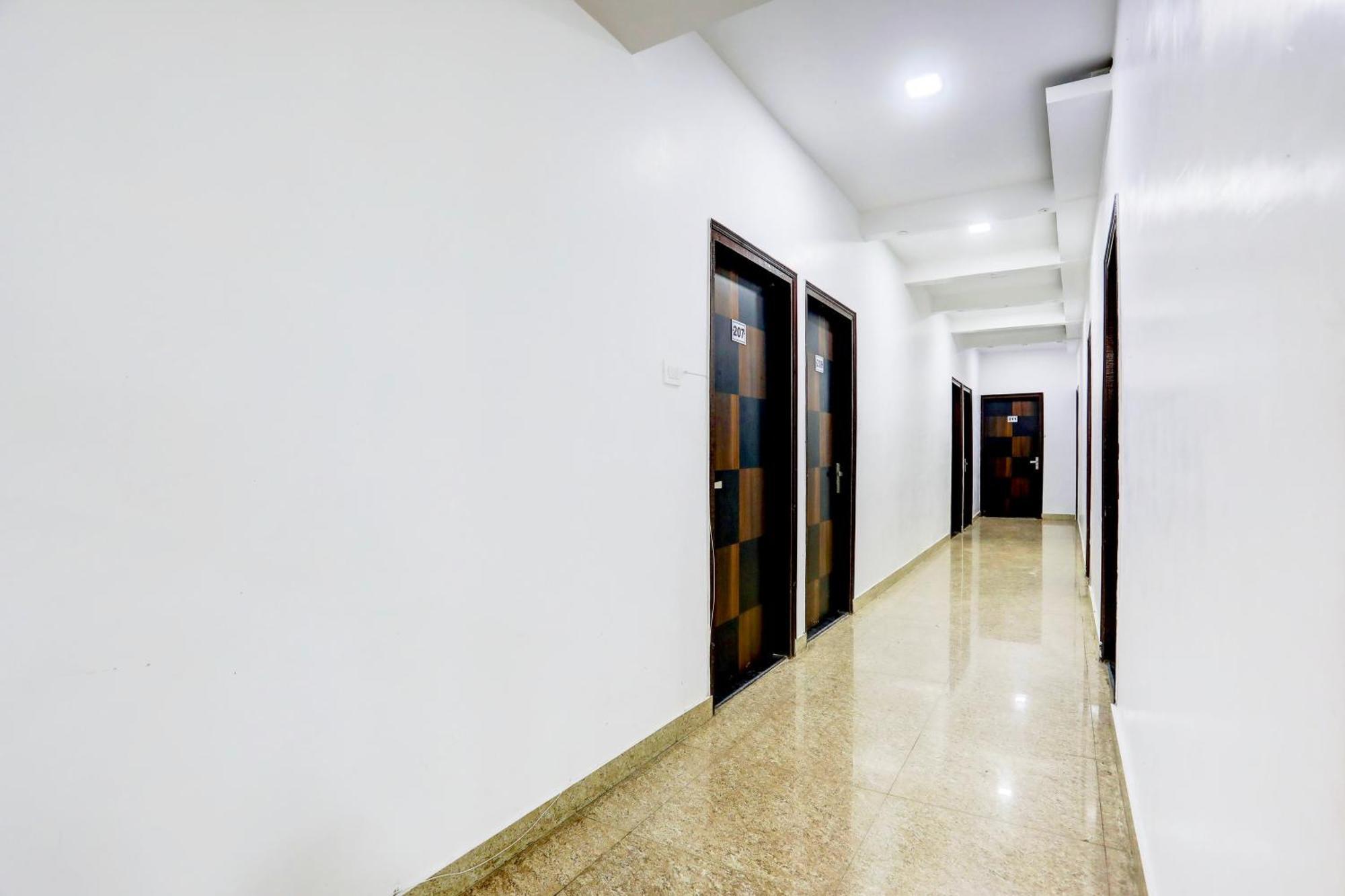 Super Collection O Kalyanpur Hotel Kanpur Exterior photo